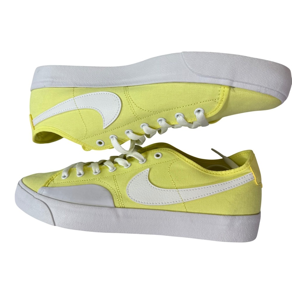 Nike SB BLZR Court Sneakers Mens 11 Yellow Excellent Canvas Low Top CV1658-700